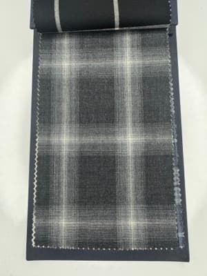 4423003