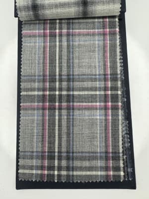 4423005