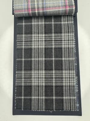 4423006